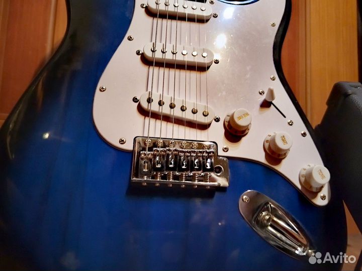 Гитара rocket с усилителем