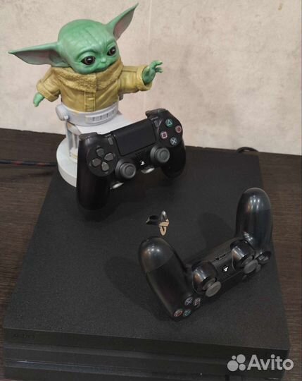 Sony ps4 Pro 1TB+GTA5