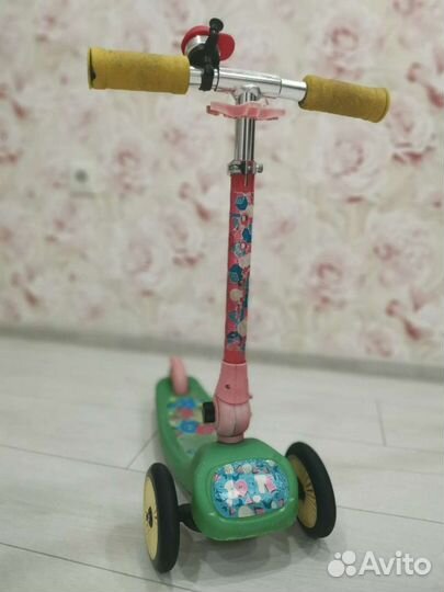 Самокат детский трехколесный