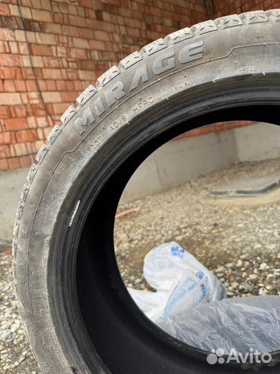 Mirage MR-W562 235/45 R18 94B