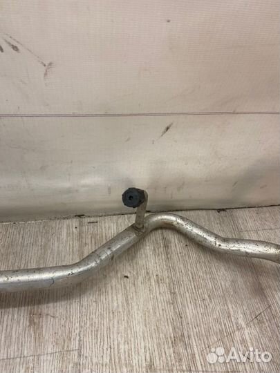 Трубка кондиционера Ford Focus CB4 qqdb (1.8) 2007