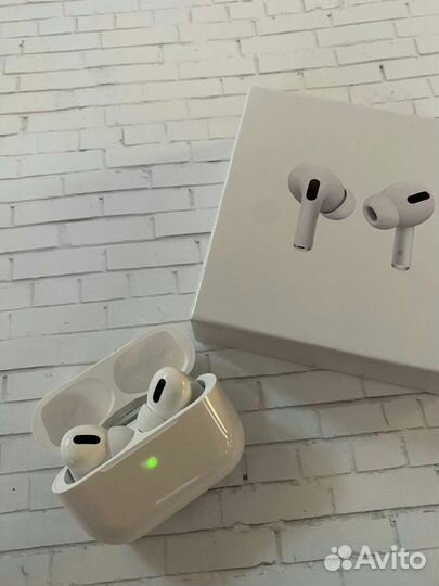 Новые беспроводные наушники airpods pro