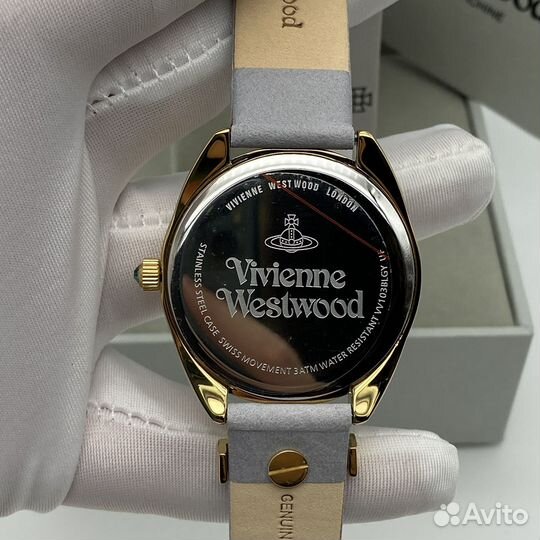 Женские часы Vivienne Westwood