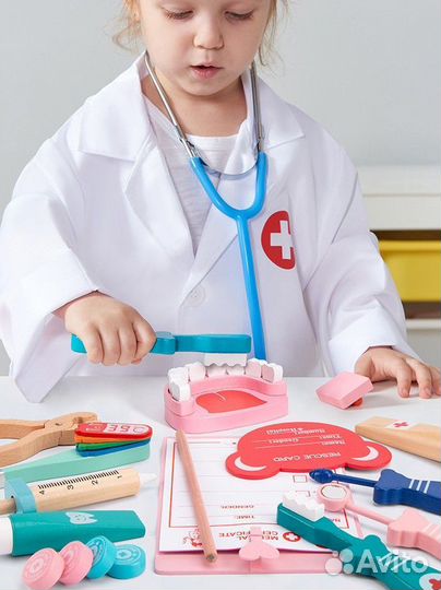 Набор игрушек стоматолог доктор новый