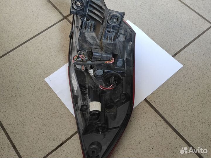 Фонарь задний левый hyundai tucson