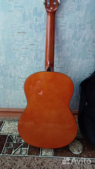 Классическая гитара бу