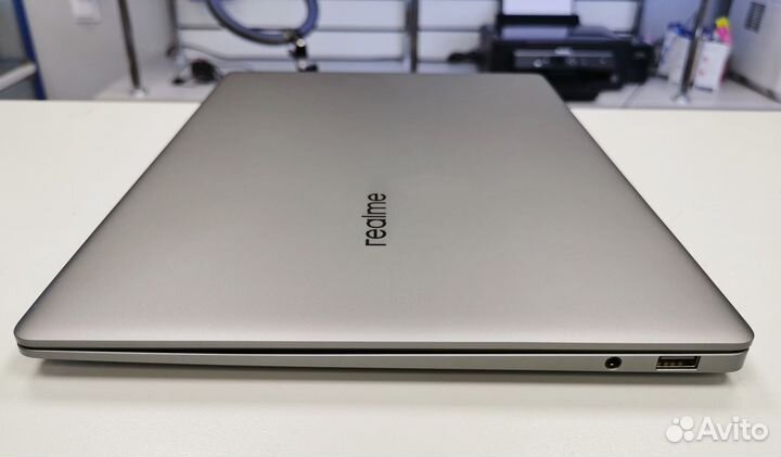 Realme Book 2K i3/8GB/256GB rmnb1001 Новый