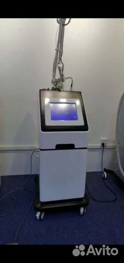 Продаю фракционный лазер Co2