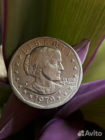 Монета one dollar liberty in god we trust