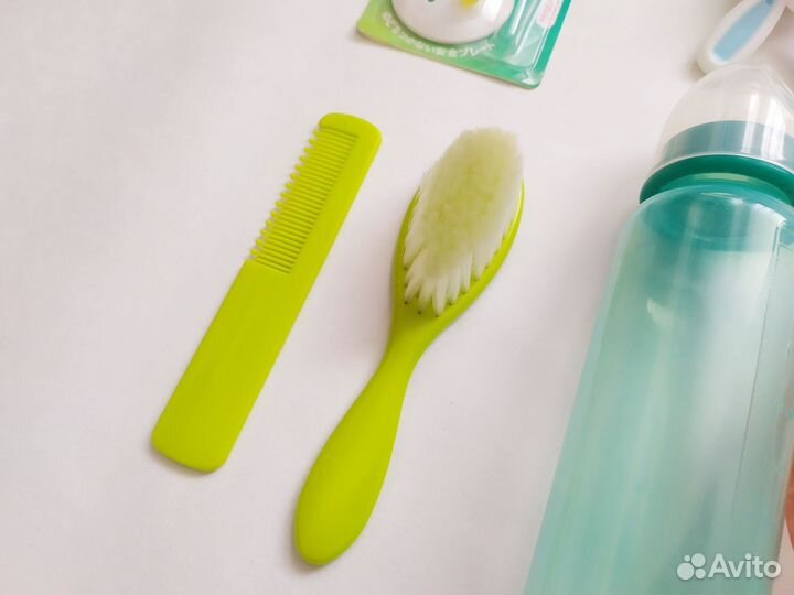 Бутылочки для кормления поильники термометр