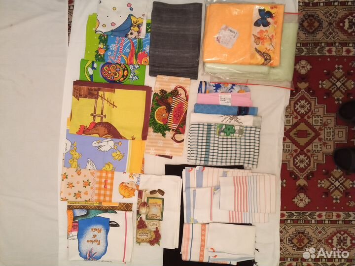 Полотенца кухонные, вафельные, махровые, новые