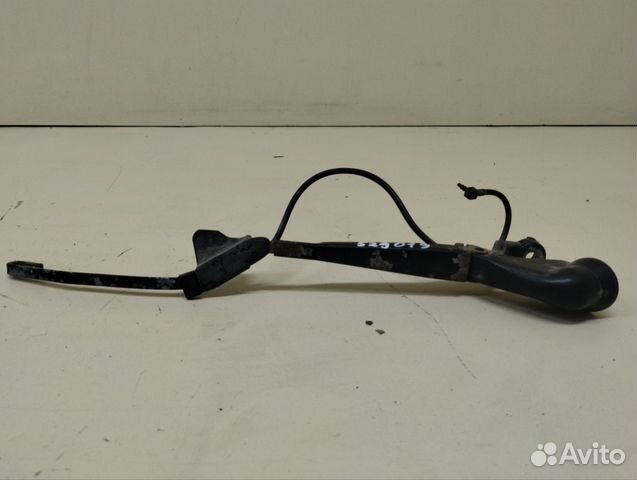 Поводок стеклоочистителя задний Chevrolet Trail Bl