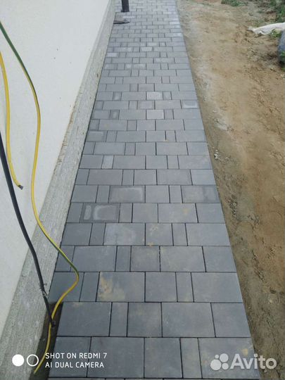 Укладка брусчатки и тротуарной плитки