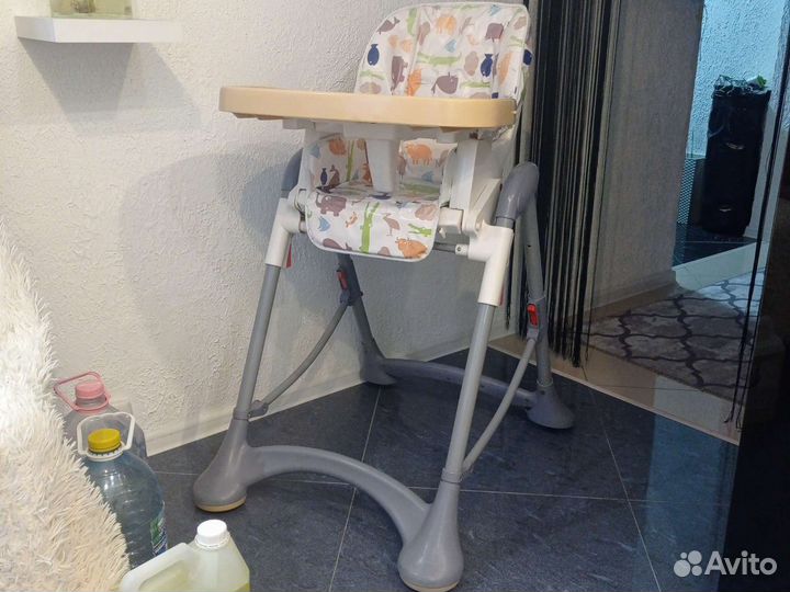Стульчик для кормления