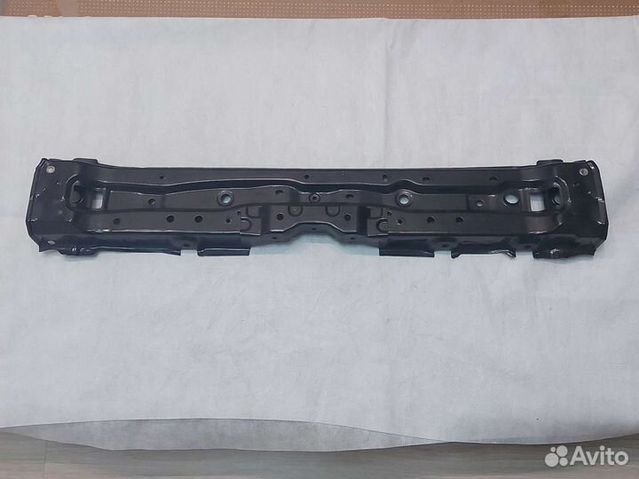 Суппорт радиатора Toyota Corolla E210