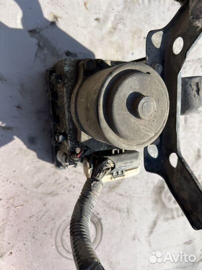 Блок модуль ABS Toyota Carina