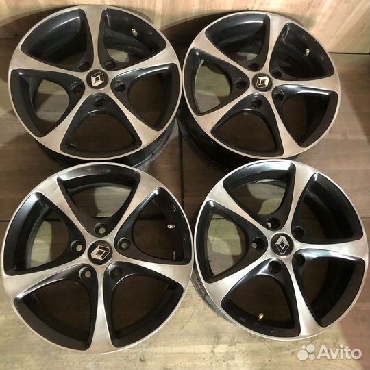 Красивые диски на duster