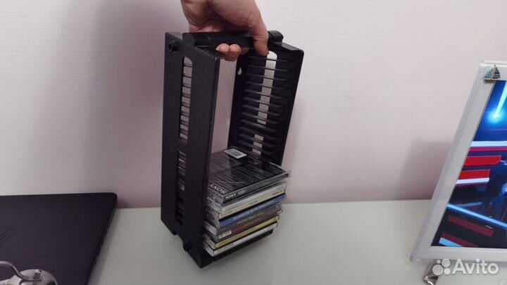 Бокс для хранения и переноски дисков