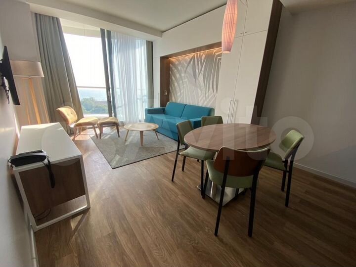 3-к. апартаменты, 70 м², 10/10 эт.