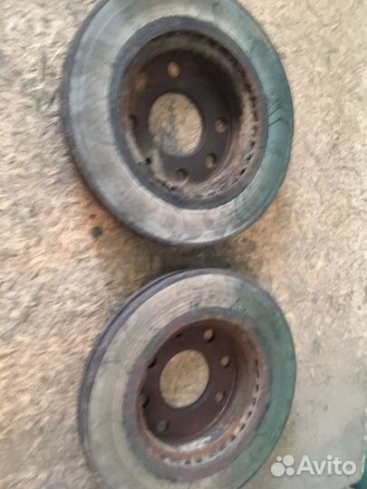 Б/у перед. диски на Chevrolet Aveo T250