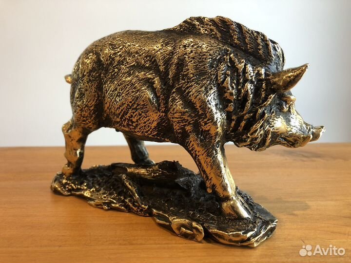 Кабан секач большой. Бронза