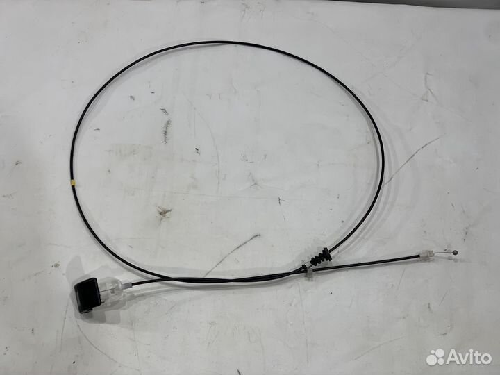 Трос открывания капота Mitsubishi Outlander 3