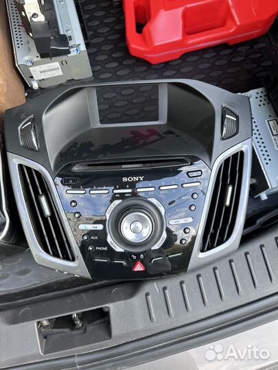 Комплект Sony Ford Focus 3 (рп7)