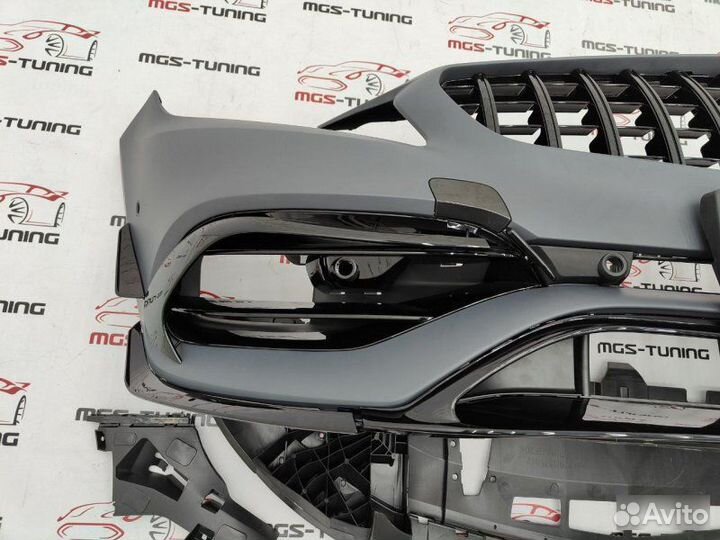 Передний бампер A45 AMG A-class W176 рест GT black