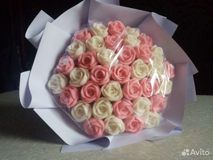 Розы из бельгийского шоколада