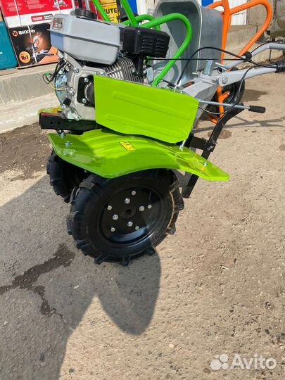 Мотоблок Пахарь 8 л.с полный комплект