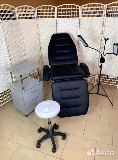 Косметологическое кресло