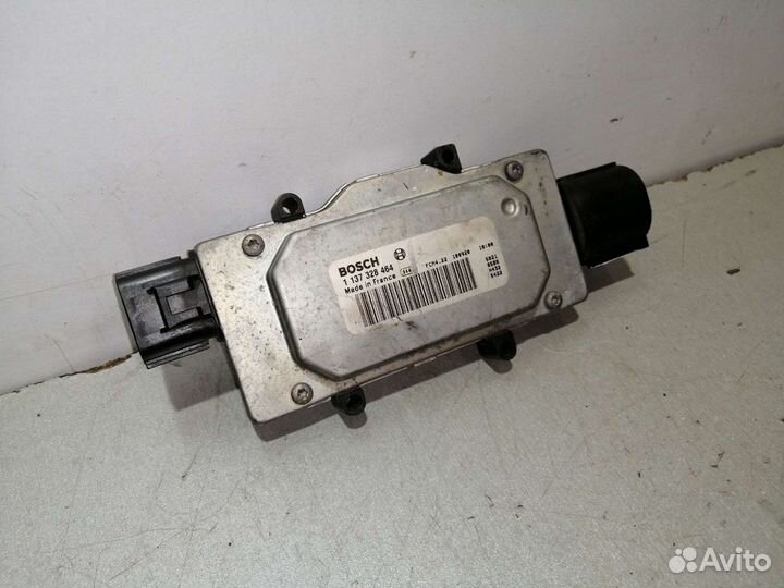 Блок управления вентилятором Мазда 3 BL