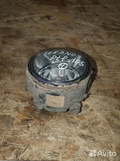 Фара противотуманная левая Nissan Terrano III (D10