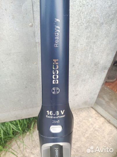 Вертикальный беспроводной пылесос Bоsch