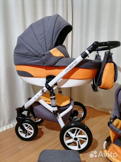 Коляска 2 в 1 Caretto Riviera/доставка бесплатно