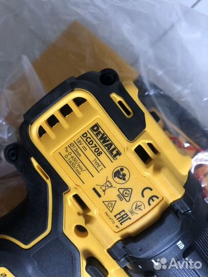 Шуруповерт Dewalt 708