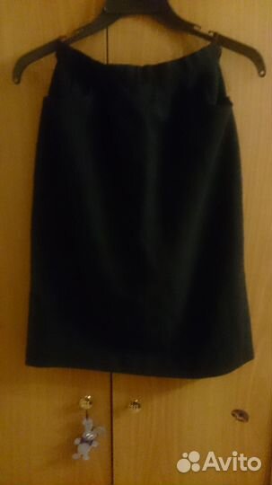 Практичные и стильные черные юбки