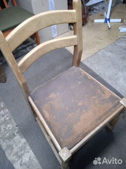 Антикварные стулья