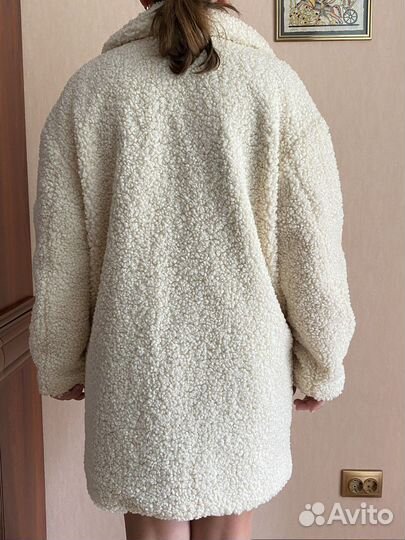 Меховое пальто легкое