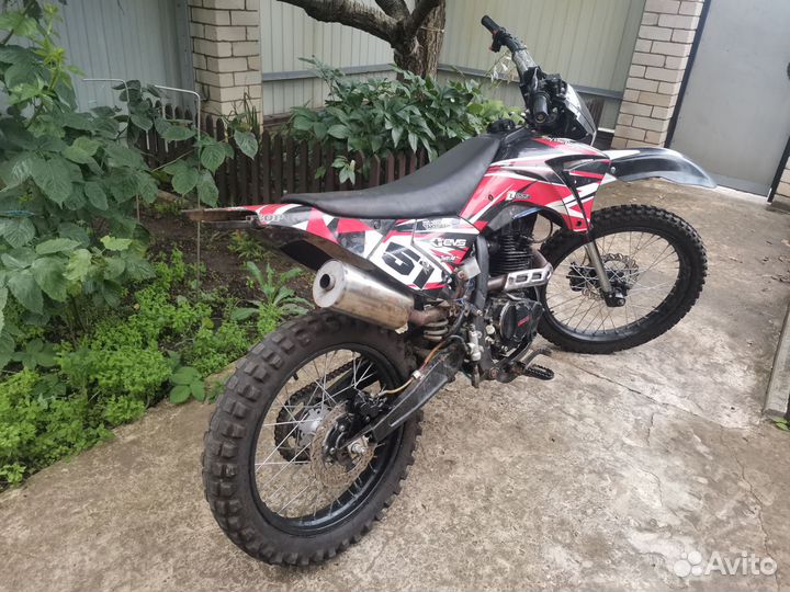 Эндуро мотоцикл irbis TTR 250