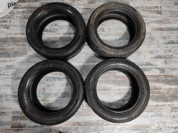 Nokian Tyres Hakkapeliitta 8 225/55 R17 101T