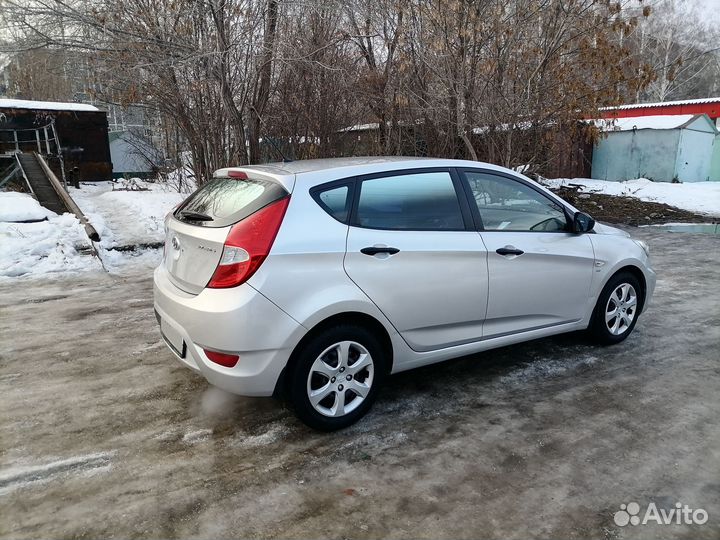 Hyundai Solaris 1.6 AT, 2013, 224 000 км