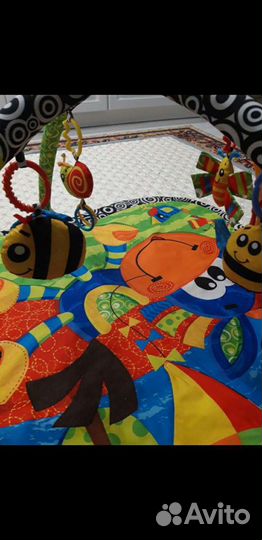 Развивающий коврик