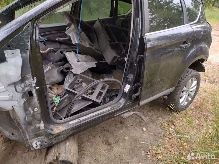 Порог средняя стойка Ford Kuga