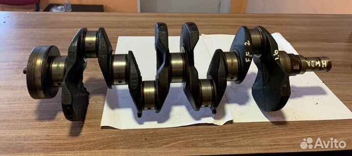 Коленвал Фокус 2 1,6