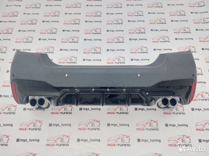 Задний бампер в стиле М5 F90 на 5 Series F10