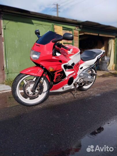 Honda CBR600F2