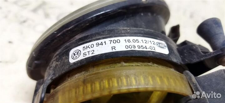 Фара противотуманная правая VW Golf VI 2009-2012