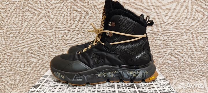 Кроссовки женские Premiata 40 р