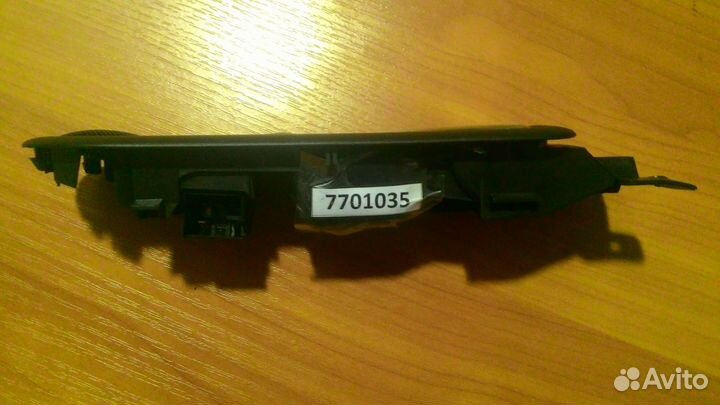 Ручка салона задняя правая Volkswagen Golf 4